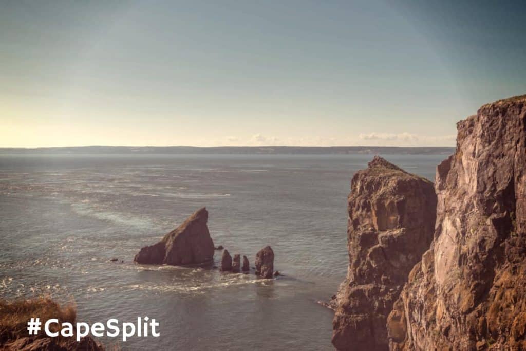 Cape Split Rocky Shoreline Tides